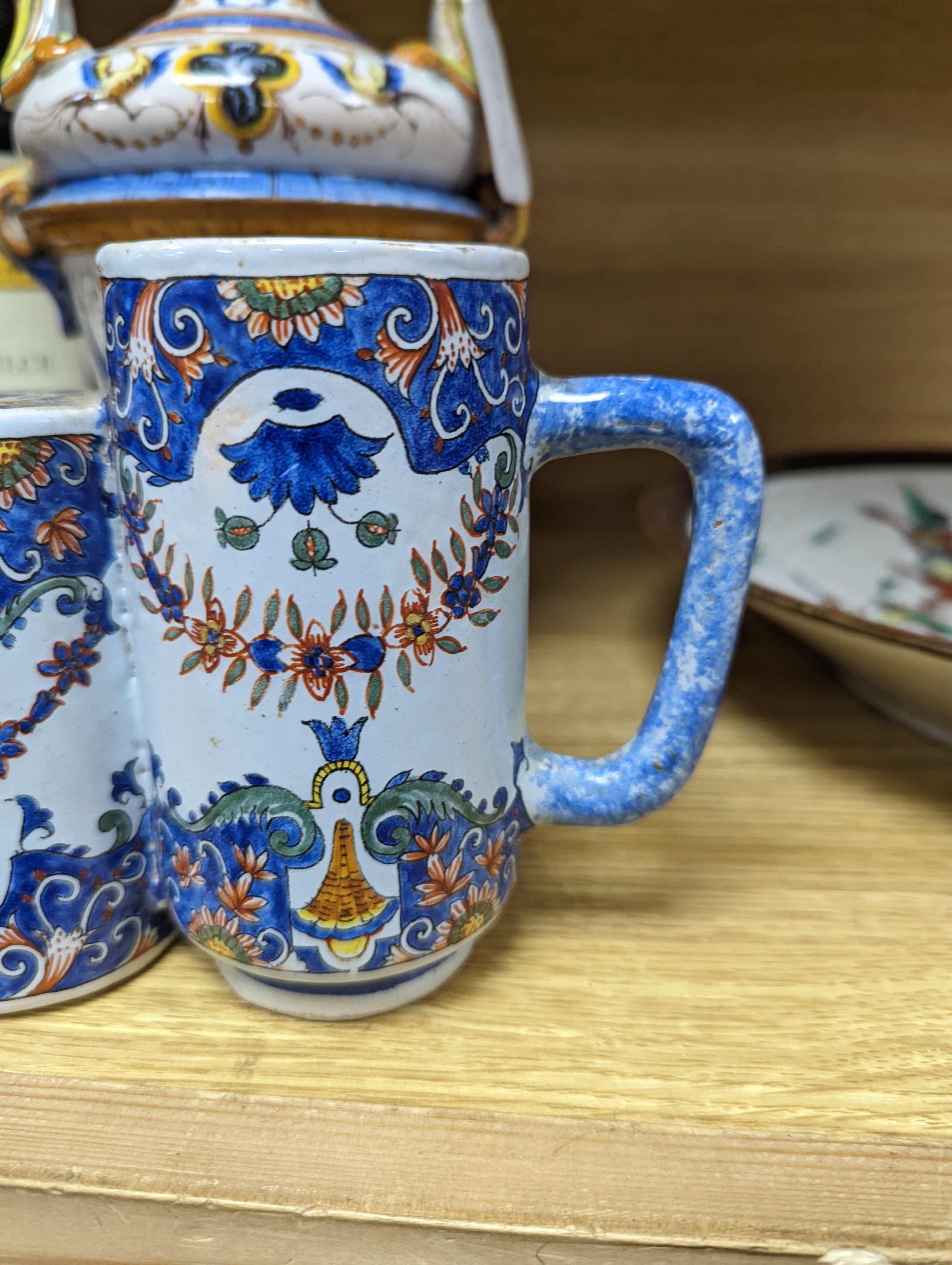 A Ginori maiolica two handled vase and Delft polychrome double cylinder teapot 27cm